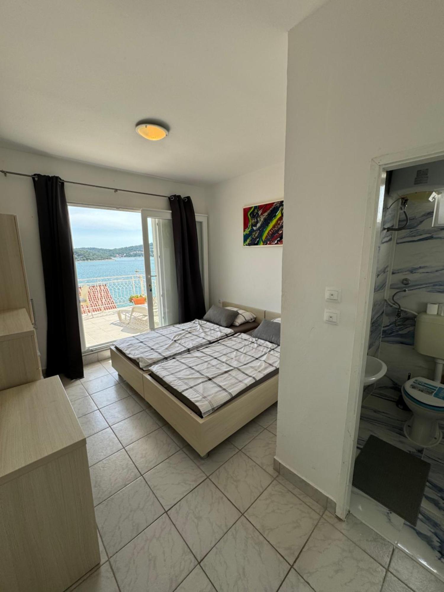 Marina Apartmani Tisno Murter Extérieur photo